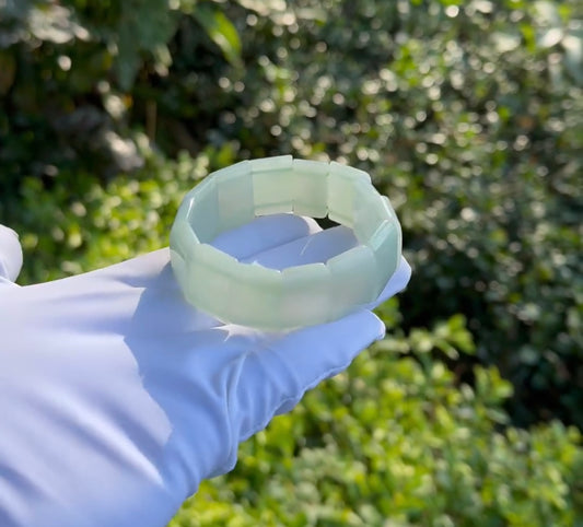 Natural Type A Burmese Jadeite bracelet